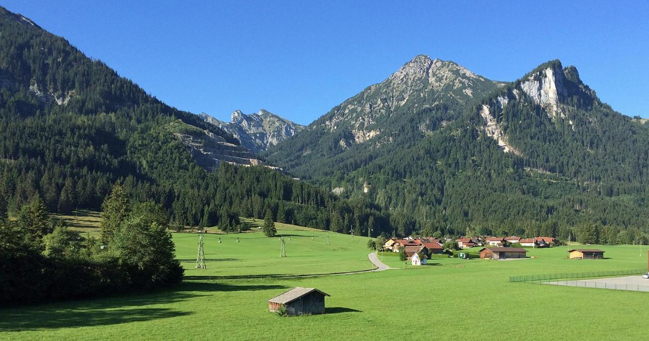 Alpenchalet Vils Tirol 外观 照片