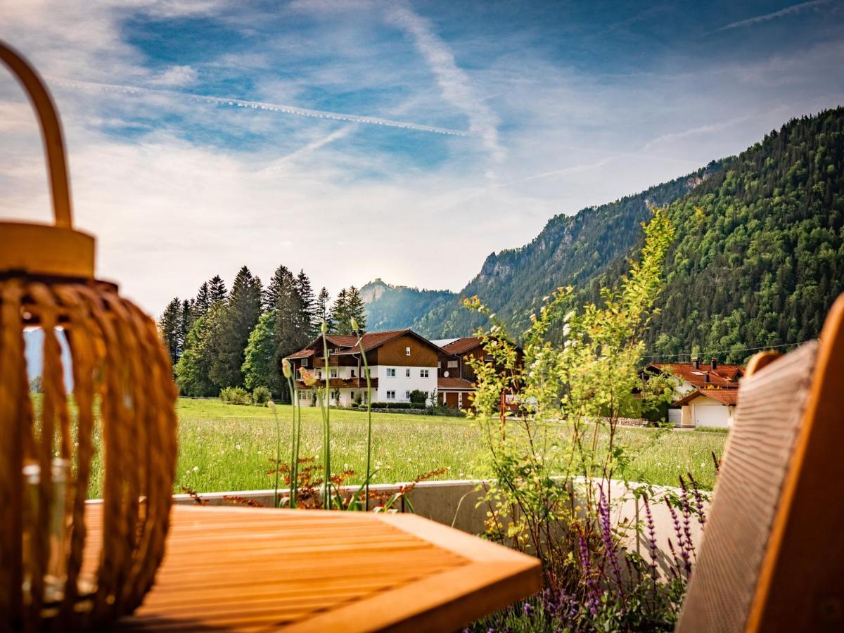 Alpenchalet Vils Tirol 外观 照片